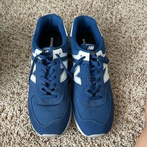 Men’s size 13 blue new balances